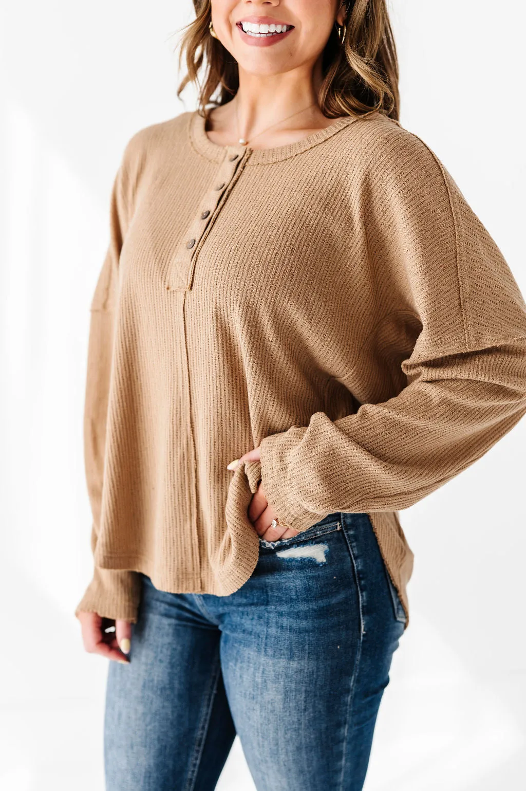 Ember Henley Top in Mocha