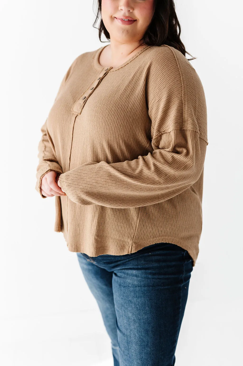 Ember Henley Top in Mocha