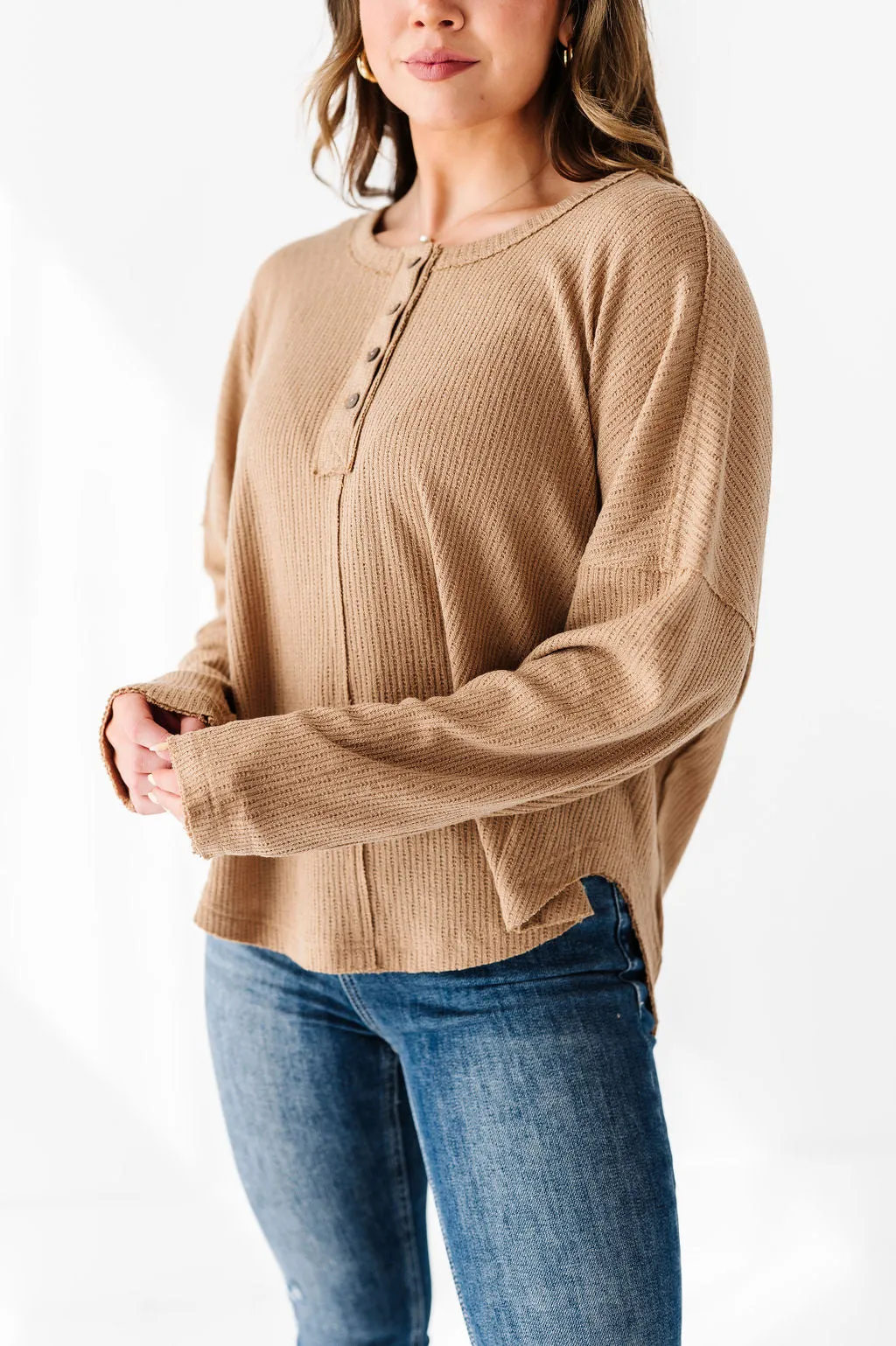 Ember Henley Top in Mocha