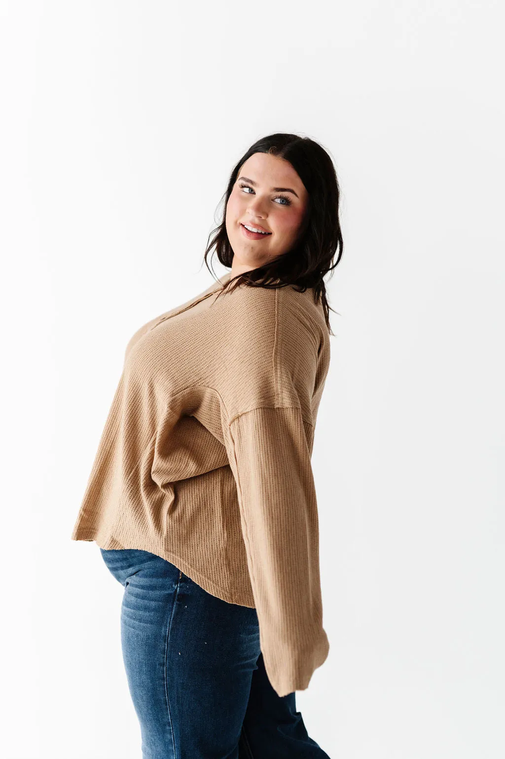 Ember Henley Top in Mocha