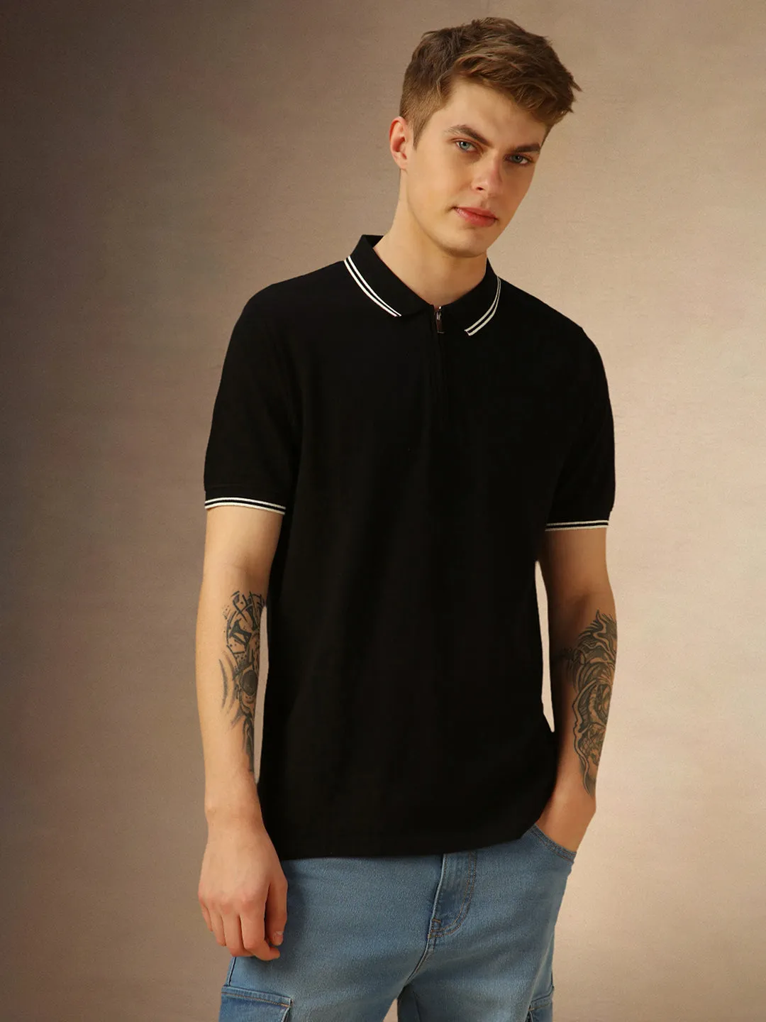 Men's Black Solid Polo Collar Half Sleeves T-shirt